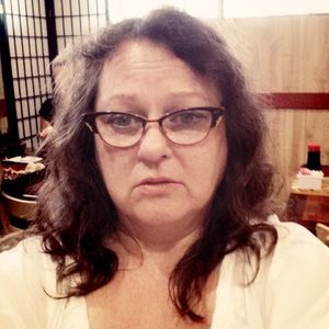 Meet your Posher, Mercedes